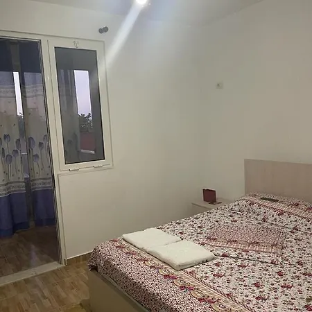 Holidays Apartamens *