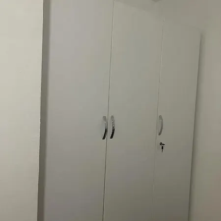Holidays Apartamens * Дуррес